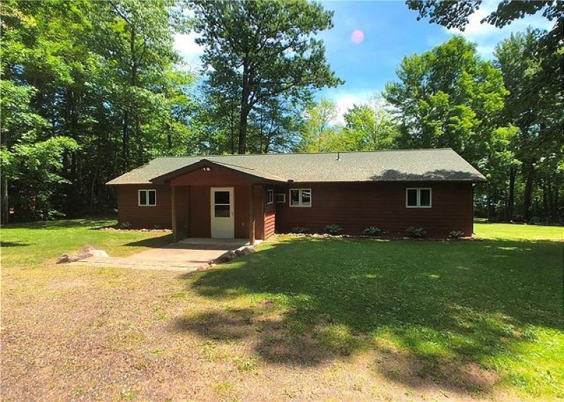 Chippewa Flowage Lake House